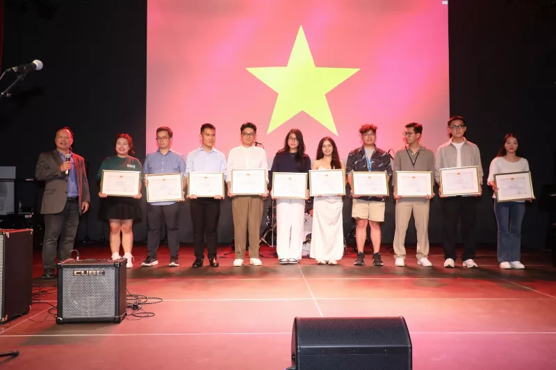 932A4065 (0)1756818078.webp